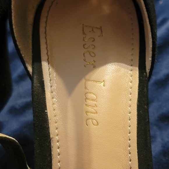 Essex Lane Black Sandals - Picture 7 of 10